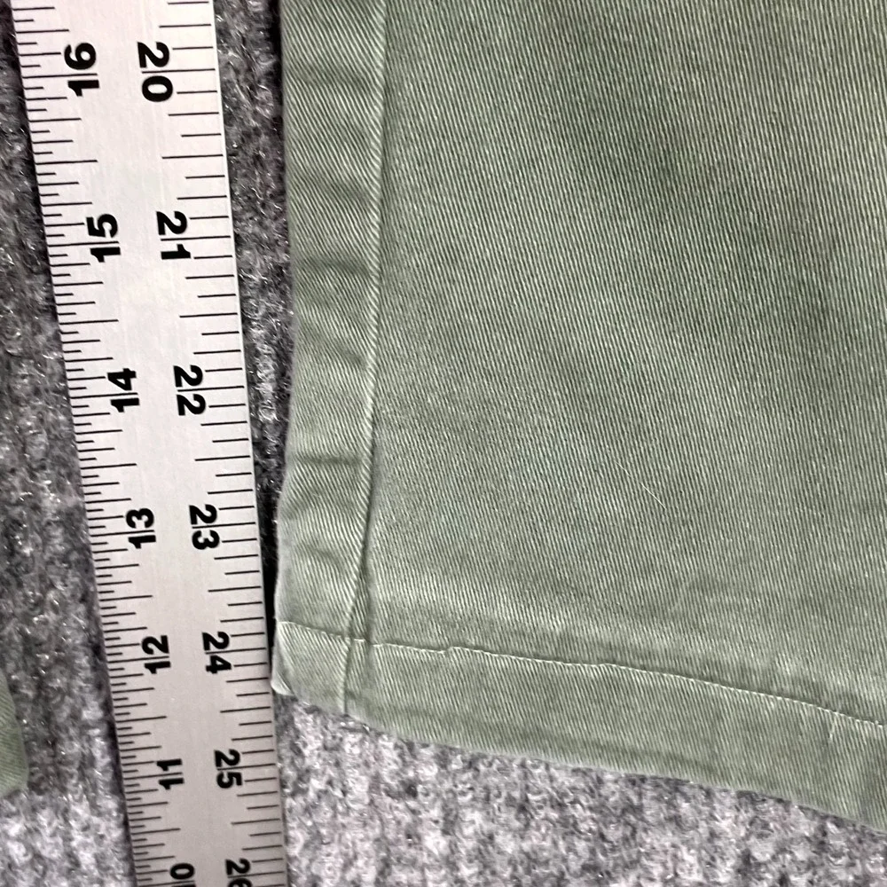 Quiksilver Straight Tapered Chino Pants Mens 39x24* Green Everyday Wear Skate